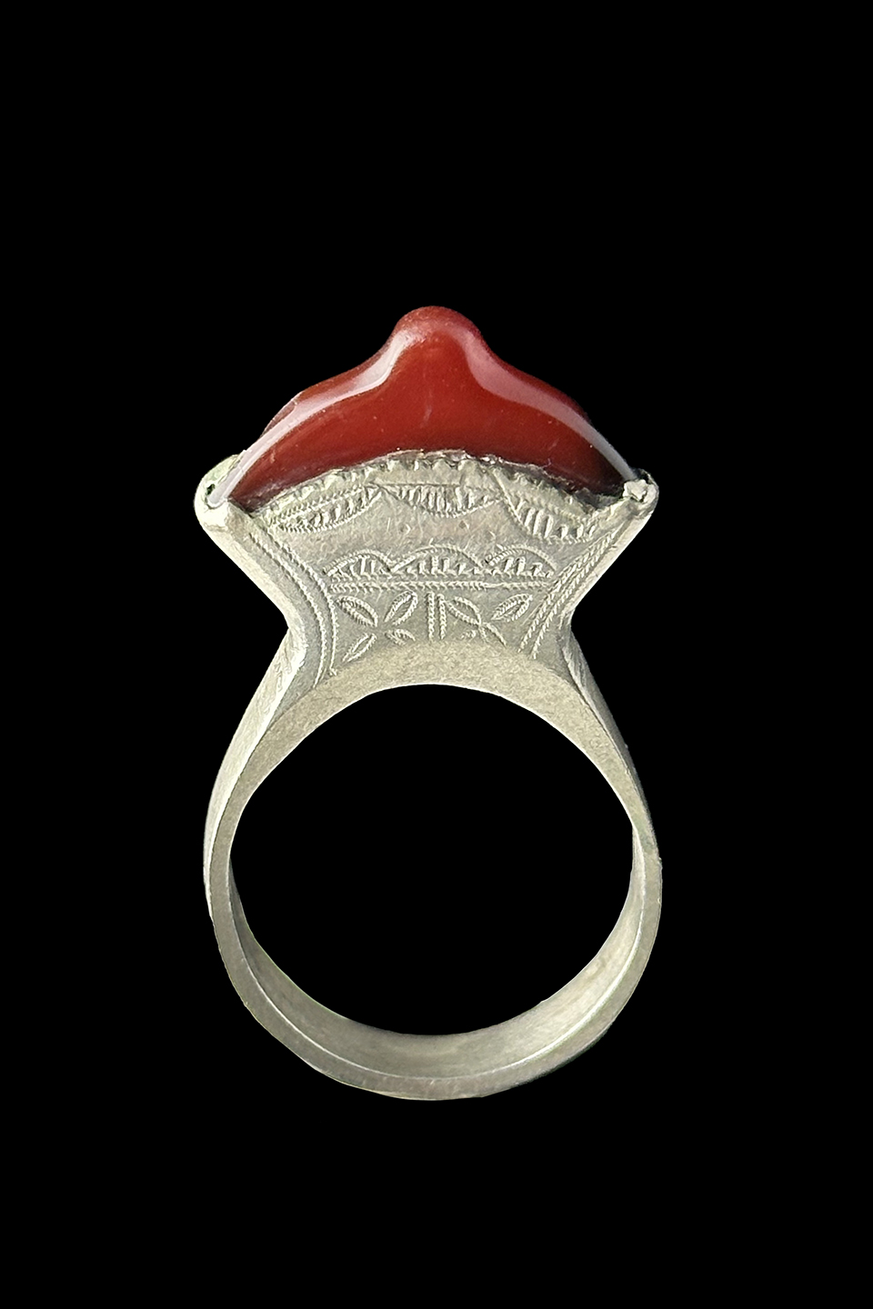 Silver and Agate Ring - Tuareg People, south Sahara